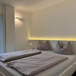 Stella Regia 5 Apartment